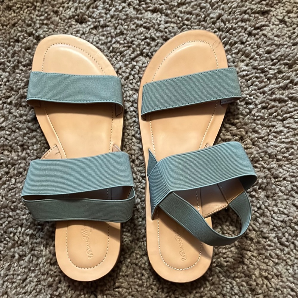Target Sandals size 9 1/2